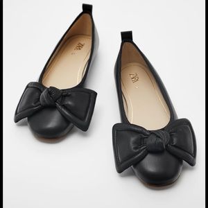 Ballet Flats with Bow